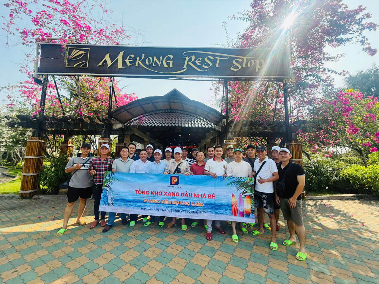 CHƯƠNG TRÌNH THAM QUAN HCM – RẠCH GIÁ – HÒN SƠN 3N2Đ 2 z6851438757171_f205930c0e378970543b4646a3877157